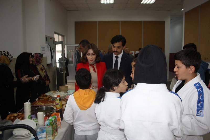 Kaymakamımız Judo Kursunda eğitim gören öğrencilerimizin aileleri tarafından organize edilen kermese katıldı.